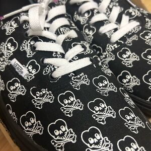 Vans (Coldhearted) Comfy Cush-New In Box - Never Worn